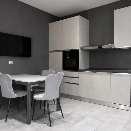 Casa Servizi アパート