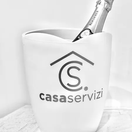 Casa Servizi アパート *